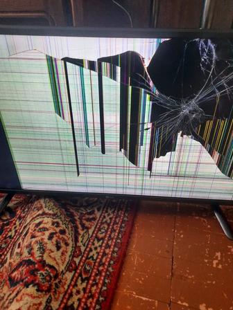 Продам телевизор LGсмарт разбит экран
