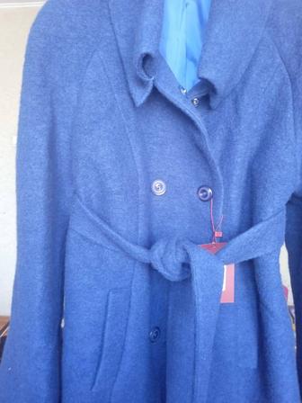Пальто короткое демисезонное новое 50р синие