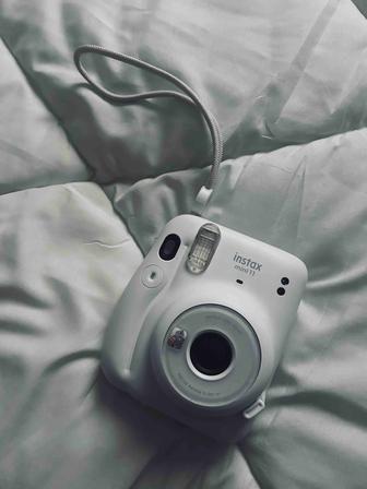 Продажа Instax mini 11