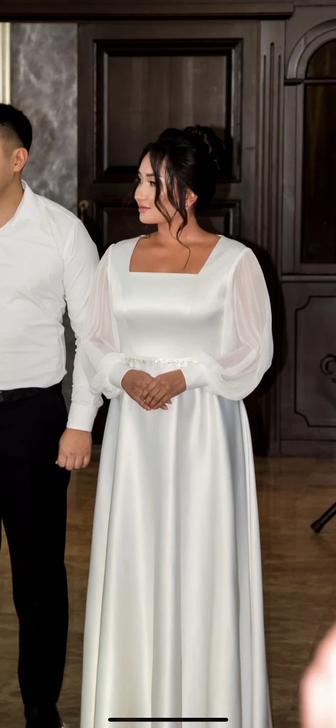 Свадебное платье 46-48 размер