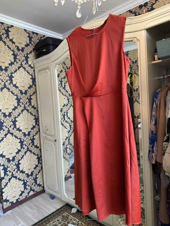 Разгрузка гардероба Платье продам