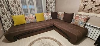 Срочно продам отличный диван в связи с переездом!