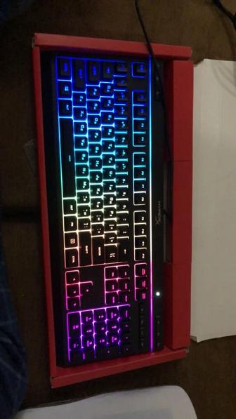 Игровая мембранная клавиатура с подсветкой с коробкой