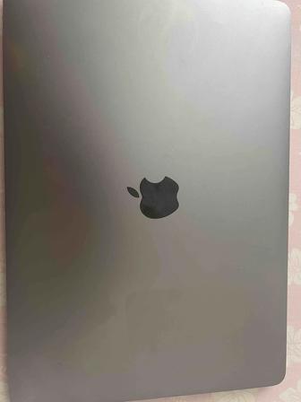 Macbook Pro 13 (2017 года)