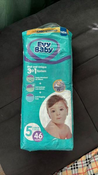 Продам новую упаковку подгузников Evy baby 5