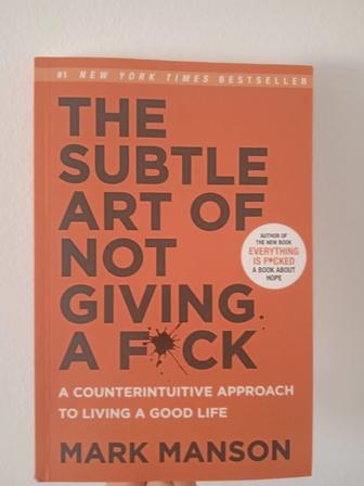 книга на англиском The Subtle of Not Giving F