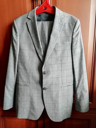 Продам качественный итальянский костюм, пиджак