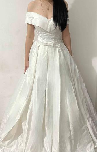 Продам свадьебное платье