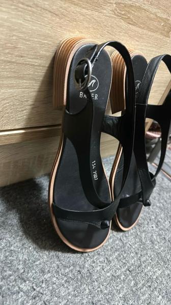 Женская обувь сандали