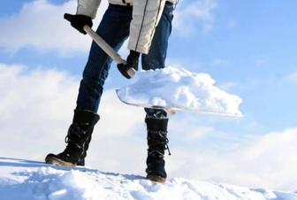 Чистка снега наледи сосульки ремонт крыш кровля альпинисты