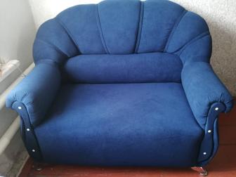 Продам диван маленький новый имеется доставка по городу талдыкорган