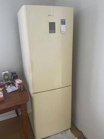 Холодильник Samsung не рабочий
