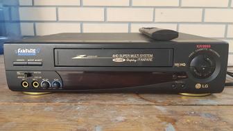 Видеомагнитофон VHS - караоке LG - 9999