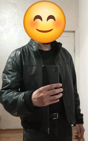 Куртка кожанная размер L