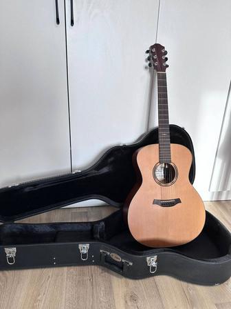Продам акустическую гитару Baton Rouge AR21C/GA