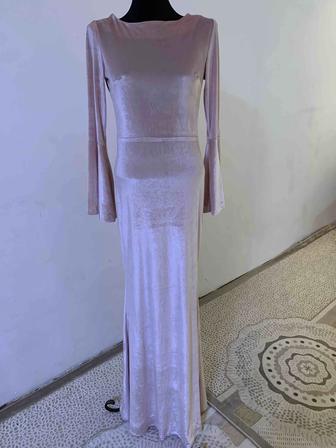 Продам велюровое платье в пол
