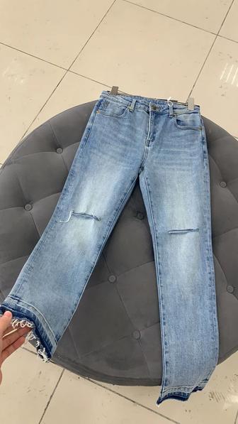 джинсы CELIN