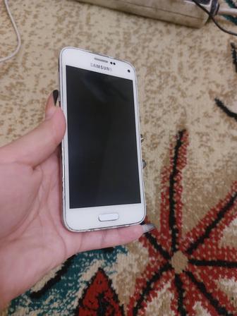 Продам телефон Samsung Galaxy S5 mini