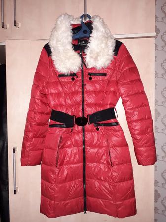 Женская зимняя куртка размер 44