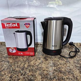 Электрический чайник TEFAL 2.3 литра 2000W.