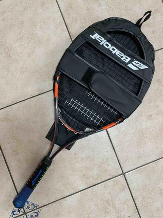 Продам ракетку для большого тенниса BABOLAT (практически новая)
