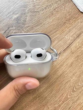 Продам наушник AirPods 3 original