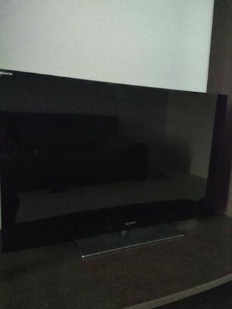 Продам телевизор SONY Bravaia KDL-40NX720