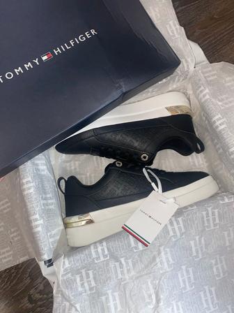 Кроссовки Tommy Hilfiger