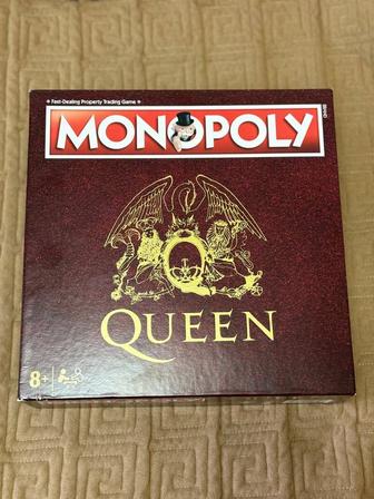 Продам настольную игру монополия queen на англиском языке.цена договорная.