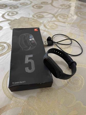 Фитнес-браслет Xiaomi Mi Smart Band 5