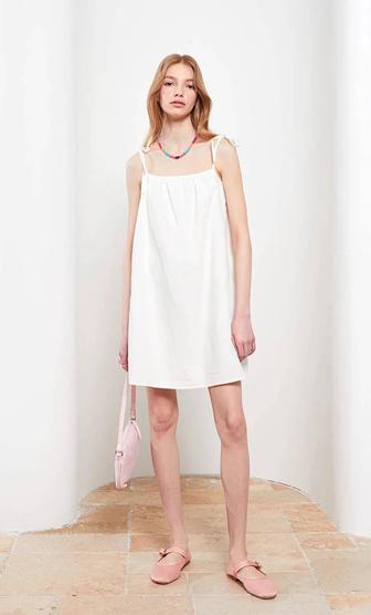 Платье мини белое