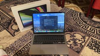 MacBook Pro 13 m2