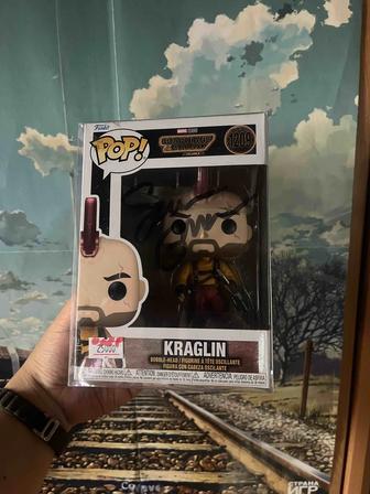 Фигурка Funko Pop Kraglin с автографом Шона Ганна