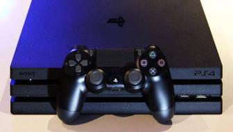 Продам PlayStation 4 Pro 1 TB
