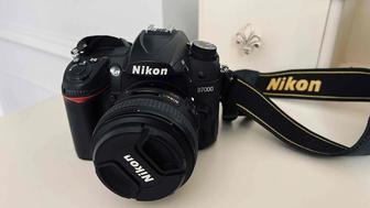Фотоаппарат Nikon D тг)- объектив Nikon 50 (1,4)