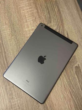 Продаю планшет Apple iPad 10.2, 2020, 128GB Wi-Fi/Cellular Space Grey