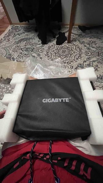 Продам игровой ноутбук GIGABYTE G5