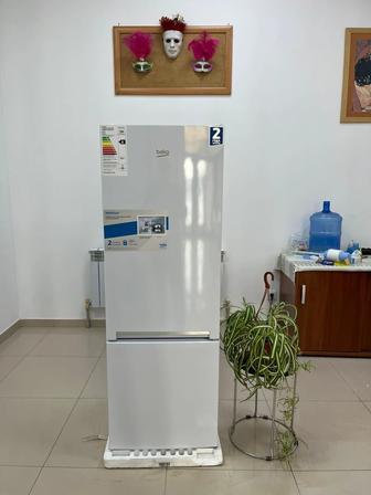 Продаю холодильник “beko”