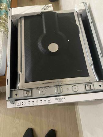 Продам Посудомоечная машина Hotpoint-Ariston HIS 2D86 D белый