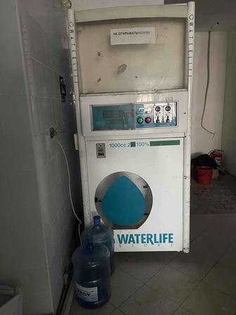 Аппарат для продажи питьевой воды промышленных размеров