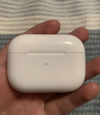 Кейс AirPods Pro оригинал