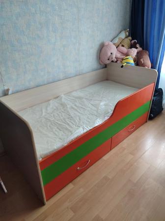 Кровать детская -подростковая 180/80