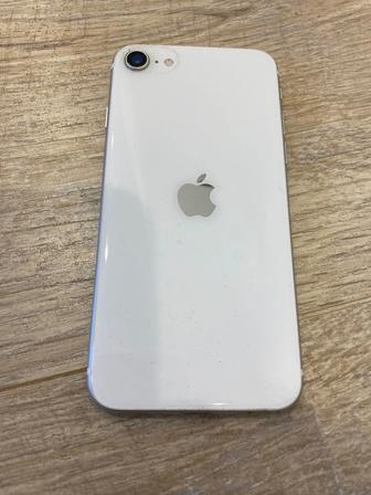 iPhone SE 2021 белый 128 гб