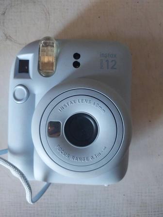 Продам камеру моментальной печати insta X mini 12