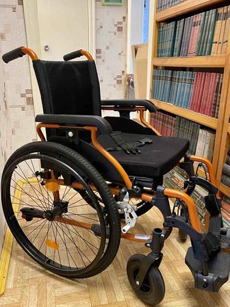 Механическая инвалидная коляска Platinum 1000