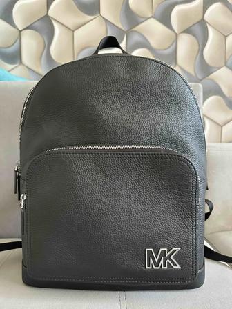 Продам новый Рюкзак Michael Kors. Оригинал