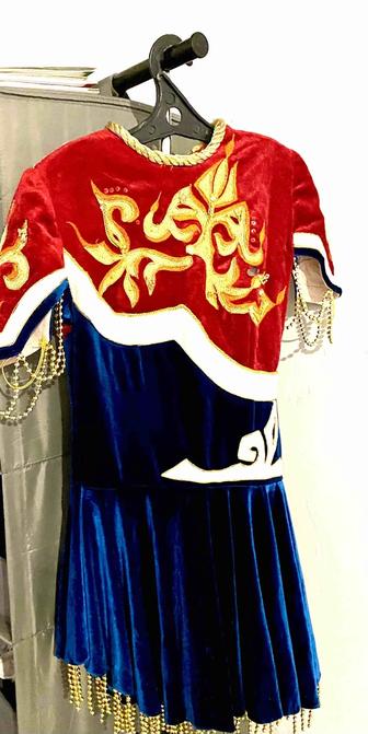 Казахский костюм для выступлений