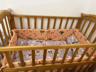 Детская кровать с люлькой матрасом и бортиками