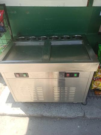 Тайского мороженое аппарат