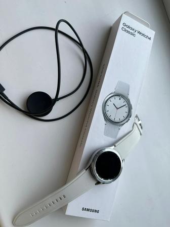 Смарт часы Samsung/Galaxy Watch4